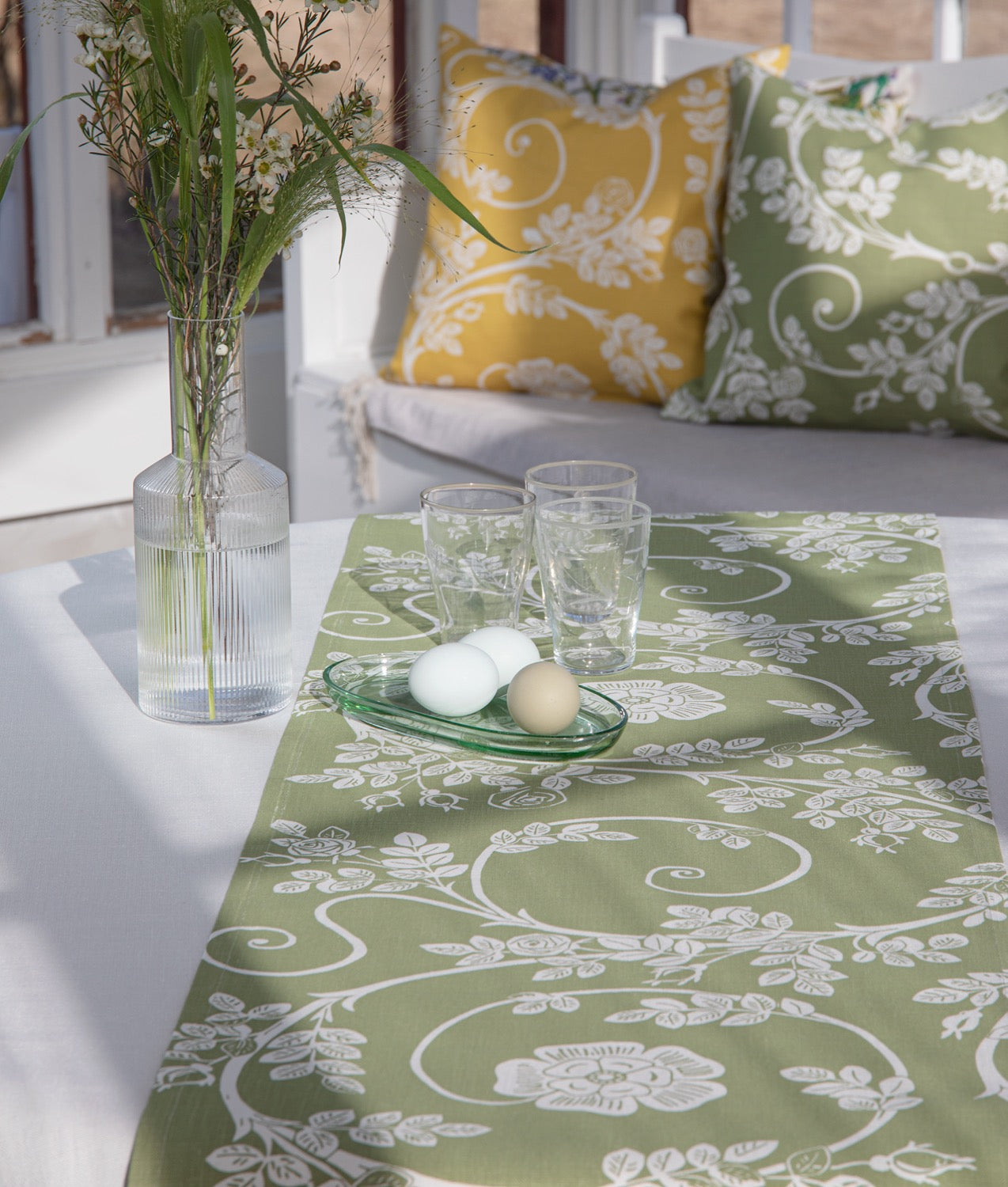 Löpare "ROSENGÅNG" 40x150 cm Linne Grön