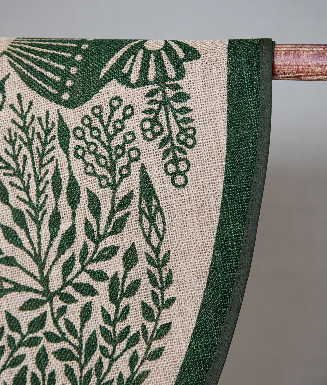 juletreteppe Jute "MORI NO SEIREI" GRØNN - Frösö Handtryck Scandinavia