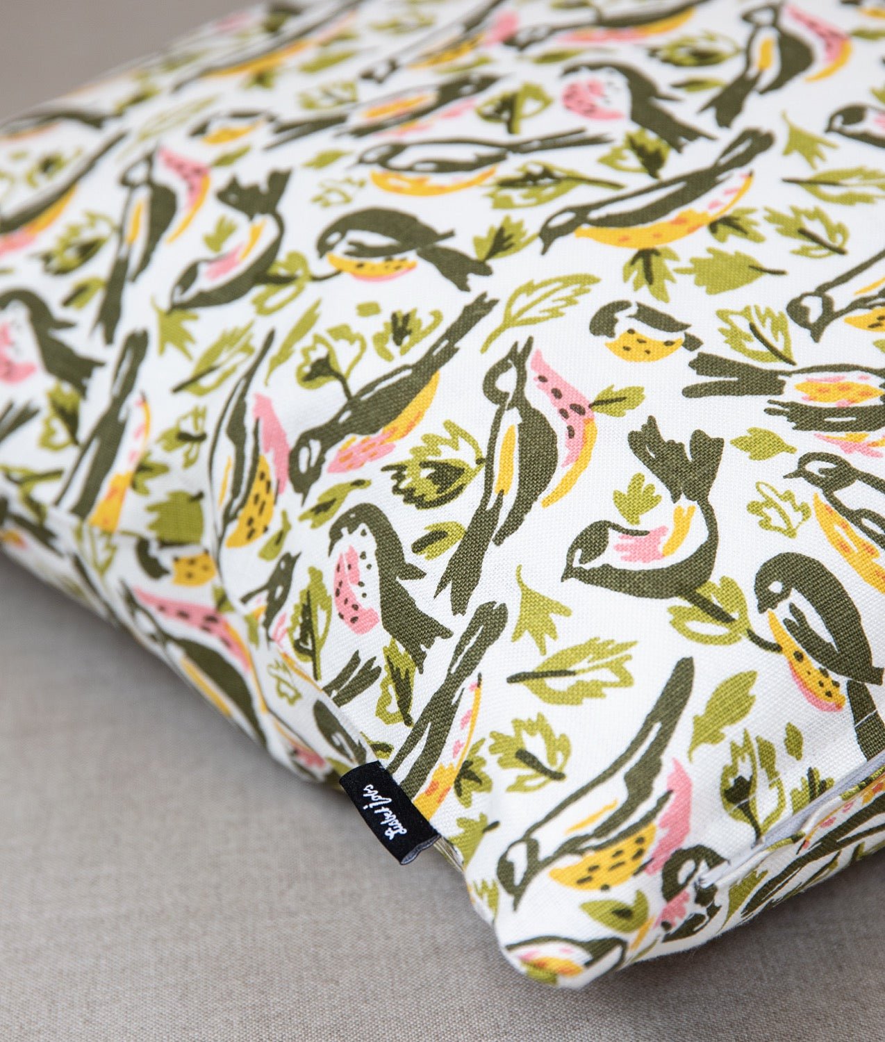 putetrekk "FÅGLARNA" 50x50 Lin - Frösö Handtryck Scandinavia