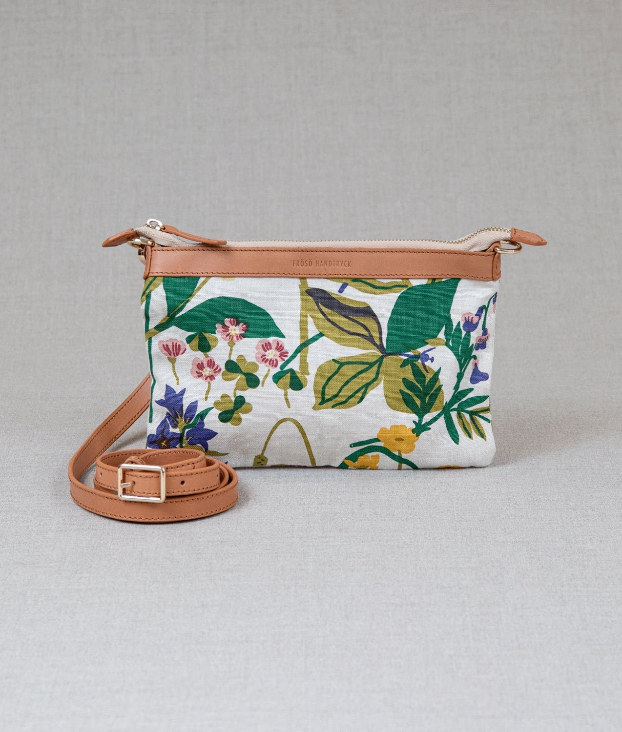 Envelope bag Karin "ROS OCH LILJA" Natur - Frösö Handtryck Scandinavia