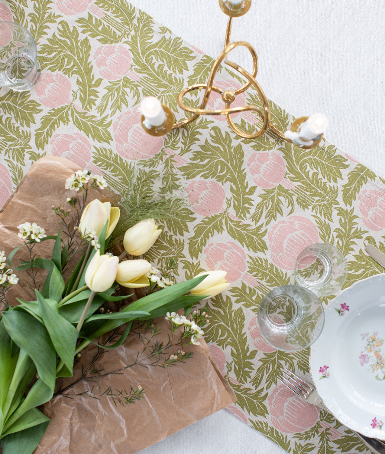 LÖPARE "Skockor i månsken" 40x150 cm Linne Rosa/Grön