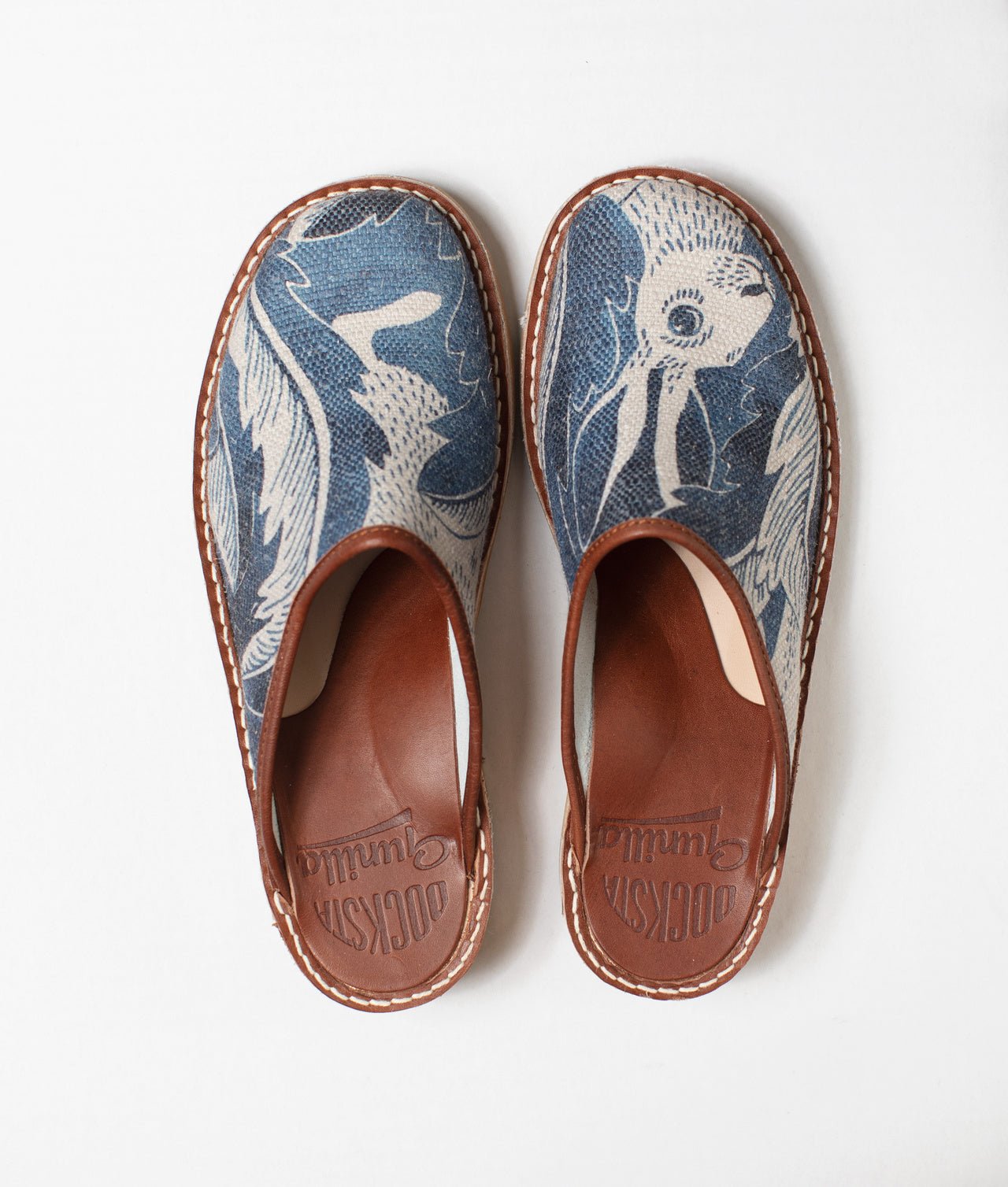 Docksta "HARES IN HIDING" Slippers - Frösö Handtryck Scandinavia