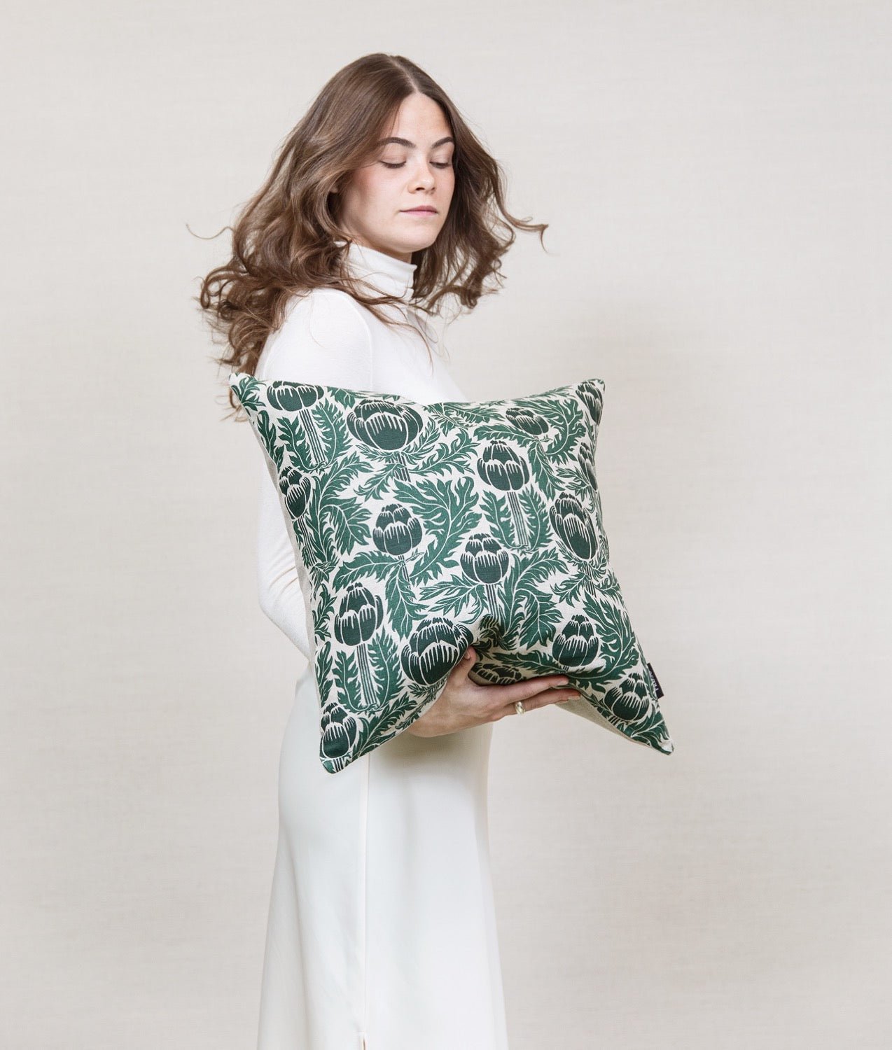 Cushion cover "Skockor i månsken" 50x50 Linen Green/Nature - Frösö Handtryck Scandinavia